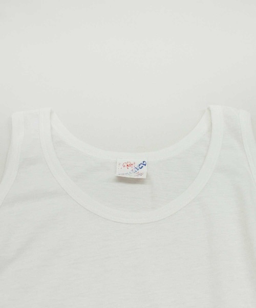 RNA(アールエヌエー)の「M0357 TCRラインロゴプリントランニング(タンクトップ・レディース・ホワイト/レッド/ブラック・MEDIUM)」の11枚目の写真