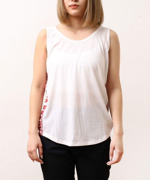 RNA(アールエヌエー)の「M0357 TCRラインロゴプリントランニング(タンクトップ・レディース・ホワイト/レッド/ブラック・MEDIUM)」の12枚目の写真