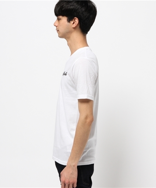 VENCEEXCHANGE（ヴァンスエクスチェンジ）の「ワンポイント刺繍半袖T（Tシャツ/カットソー・メンズ・オフホワイト/コーラル/ピンク/ブラック・MEDIUM/SMALL/LARGE）」の5枚目の写真