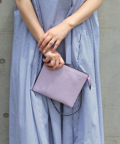 JOURNAL STANDARD(ジャーナルスタンダード)の「【OAD/オーエーディー】 DUAL SLIM CROSSOBDYクラッチ#(ショルダーバッグ・レディース・ラベンダー/ブラック・FREE)」の9枚目の写真