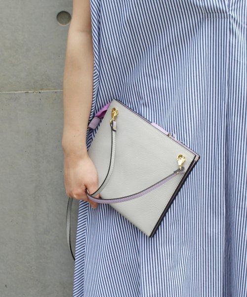 JOURNAL STANDARD(ジャーナルスタンダード)の「【OAD/オーエーディー】 DUAL SLIM CROSSOBDYクラッチ#(ショルダーバッグ・レディース・ラベンダー/ブラック・FREE)」の10枚目の写真