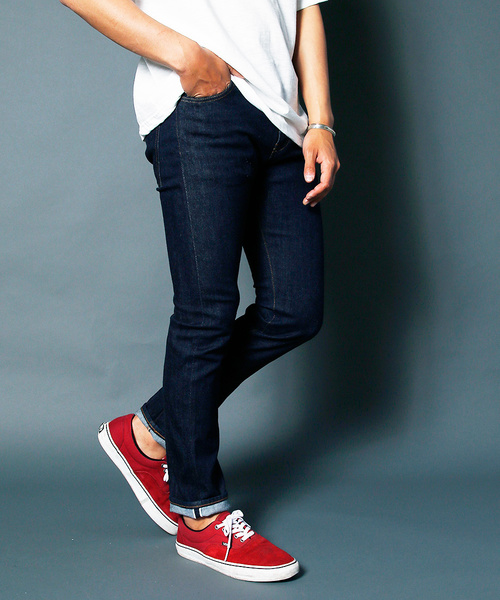 Magine(マージン)の「NO.35 STRETCH SLIM STRIGHT SELVAGE WASHED DENIM:NO.35 ストレッチスリムストレート セルビッチ ウォッシュドデニム(デニムパンツ・メンズ・インディゴブルー・46/48/44)」の2枚目の写真