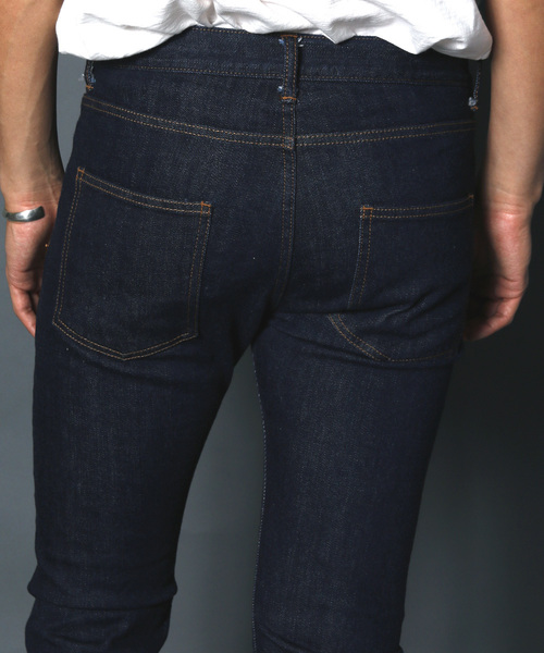 Magine(マージン)の「NO.35 STRETCH SLIM STRIGHT SELVAGE WASHED DENIM:NO.35 ストレッチスリムストレート セルビッチ ウォッシュドデニム(デニムパンツ・メンズ・インディゴブルー・46/48/44)」の15枚目の写真