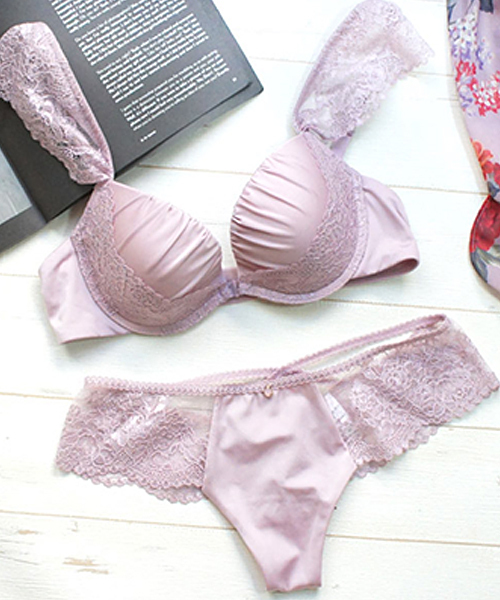 ANNEBRA（アンブラ）の「Alive 3/4フロントホックブラジャー（ブラジャー・レディース・バイオレット/ベージュ・B75/B70/C70/C75/D70/D80/C80/D75/E70/E75/F70/E80/F75/G70）」の4枚目の写真