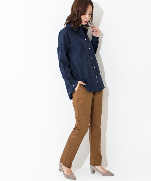 Furryrate（ファーリーレート）の「オーバーシルエットシャツ		 		（シャツ/ブラウス・レディース・オフホワイト/ネイビー・FREE）」の6枚目の写真