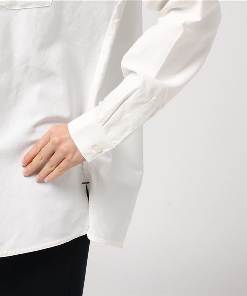 Furryrate（ファーリーレート）の「オーバーシルエットシャツ		 		（シャツ/ブラウス・レディース・オフホワイト/ネイビー・FREE）」の5枚目の写真