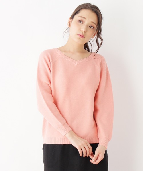 grove(グローブ)の「◆【WEB限定あり】Vネックラグラン袖プルオーバー(ニット/セーター・レディース・ネイビー/オフホワイト/イエロー/ピンク/グリーン/ピンク系1/ブルー・02/03)」の7枚目の写真