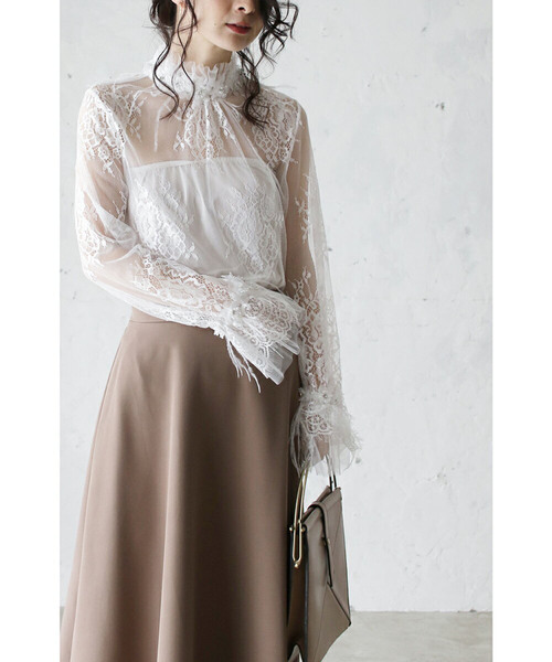 cawaii(カワイイ)の「花コサージュと羽根舞う華やかなインナーレース(Tシャツ/カットソー・レディース・ホワイト・FREE)」の18枚目の写真