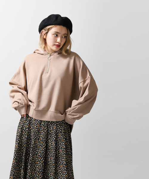 WEGO（ウィゴー）の「WEGO/ハーフZIPボリュームパーカー（パーカー・レディース・アイボリー/グリーン/ベージュ/ブラック/ライトピンク・FREE）」の18枚目の写真