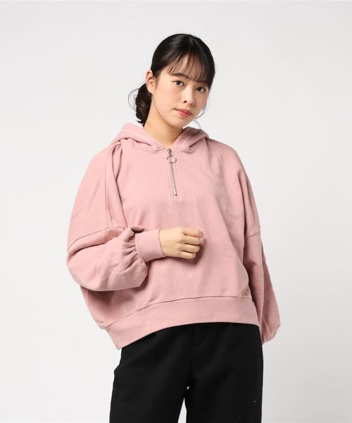 WEGO（ウィゴー）の「WEGO/ハーフZIPボリュームパーカー（パーカー・レディース・アイボリー/グリーン/ベージュ/ブラック/ライトピンク・FREE）」の8枚目の写真