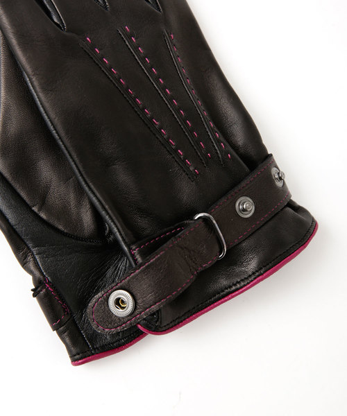 CARIDEI（カリデイ）の「ラムスマートタッチベルテッドカシミヤライニンググローブ（手袋・メンズ・ブラック/ブラウン・8）」の6枚目の写真