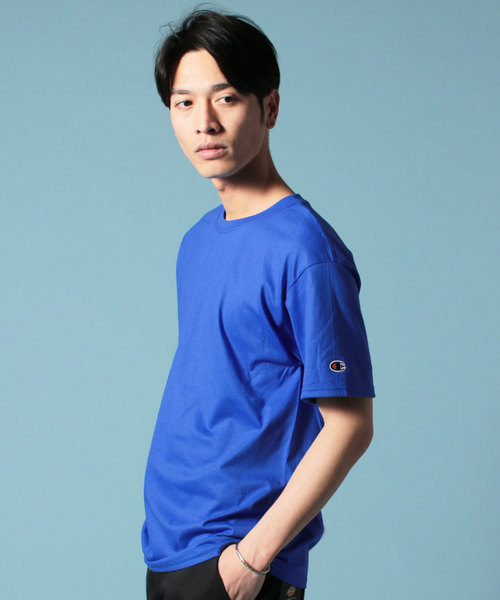 Champion(チャンピオン)の「Champion チャンピオン 無地 ベーシック クルーネック 半袖Tシャツ(Tシャツ/カットソー・メンズ・ホワイト/ダークグリーン/レッド/ロイヤルブルー/ブラック/ネイビー/ゴールド/チャコール/グレー/マルーン・M/XL/L)」の7枚目の写真
