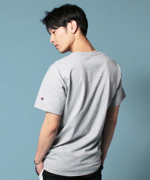 Champion(チャンピオン)の「Champion チャンピオン 無地 ベーシック クルーネック 半袖Tシャツ(Tシャツ/カットソー・メンズ・ホワイト/ダークグリーン/レッド/ロイヤルブルー/ブラック/ネイビー/ゴールド/チャコール/グレー/マルーン・M/XL/L)」の15枚目の写真
