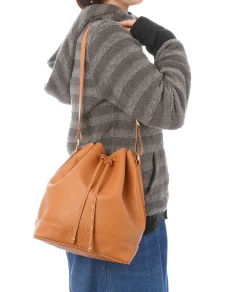 BEAUTY&YOUTH UNITED ARROWS（ビューティーアンドユースユナイテッドアローズ）の「BYSF ドローストショルダーバッグ ◆（ショルダーバッグ・レディース・ベージュ/ネイビー・フリー）」の10枚目の写真