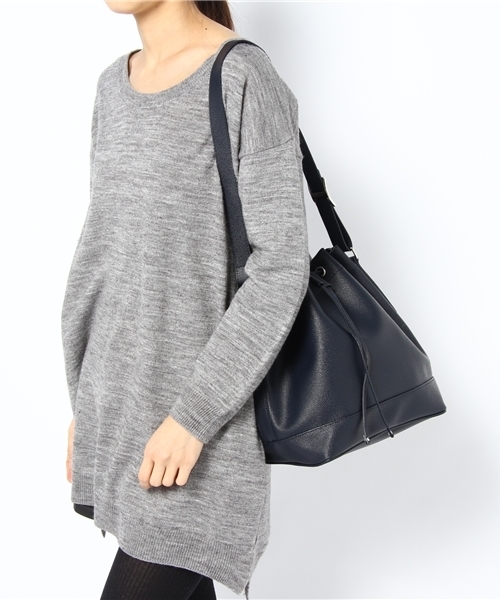 BEAUTY&YOUTH UNITED ARROWS（ビューティーアンドユースユナイテッドアローズ）の「BYSF ドローストショルダーバッグ ◆（ショルダーバッグ・レディース・ベージュ/ネイビー・フリー）」の9枚目の写真