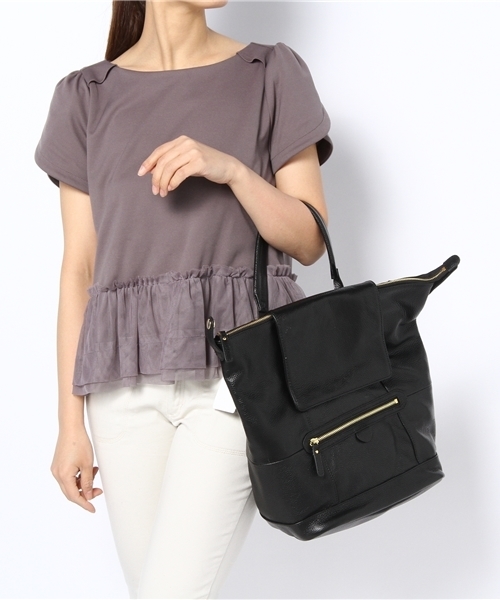 And A（アンドエー）の「2WAYレザーリュック（バックパック/リュック・レディース・ホワイト/ブラック/ブルー・FREE）」の6枚目の写真