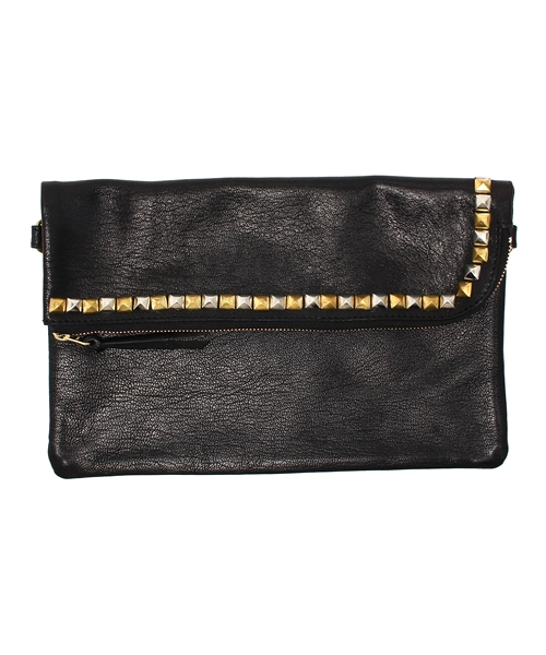 Ray BEAMS（レイビームス）の「MASTER&Co. / スタッズ クラッチバッグ（クラッチバッグ・レディース・ホワイト/ブラック・ONE SIZE）」の2枚目の写真