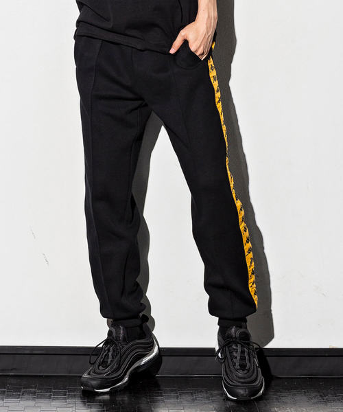 Kappa(カッパ)の「Kappa(カッパ)BANDA OMINI ロゴサイドライントラックパンツ(スウェットパンツ・メンズ・ブラック/レッド/ライトブルー/オレンジ・L/M/XL)」の12枚目の写真
