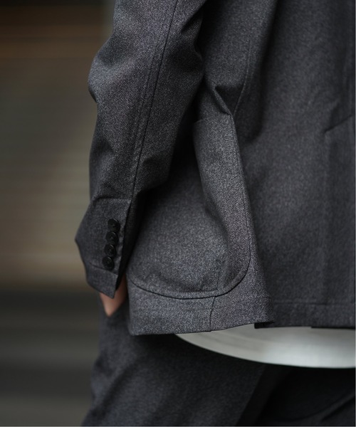 EDIFICE(エディフィス)の「【ポーチ付き】FUNCTION MOBILE PRIMEFLEX ジャケット(テーラードジャケット・メンズ・グレー/ブラウン/ブルー/ブルー系その他・46/48/50/44)」の16枚目の写真