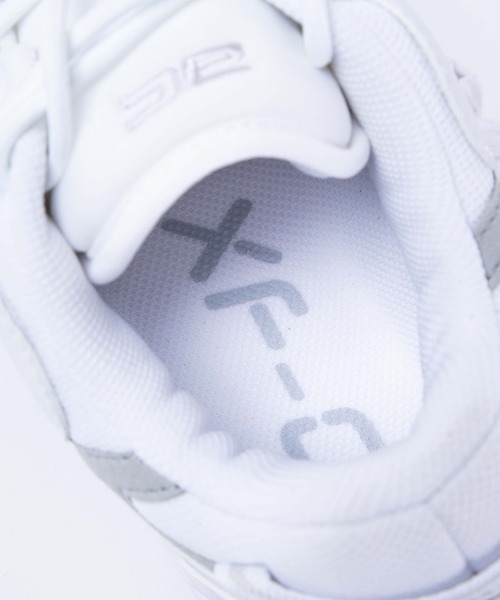 AKIII CLASSIC（アキクラシック）の「WEGO/AKIII CLASSIC XF-0（スニーカー・メンズ・ホワイト・X-SMALL/X-LARGE/LARGE/SMALL/MEDIUM）」の5枚目の写真