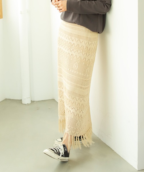 Auntie Rosa Holiday（アンティローザホリデー）の「透かし編みフリンジスカート（スカート・レディース・ブラウン/モカ/ナチュラル・FREE）」の9枚目の写真