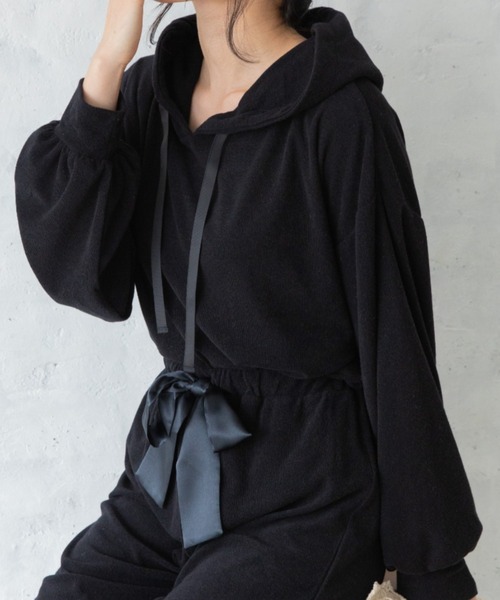 Mysa&Liina（ミーサリーナ）の「パイルパーカーロングパンツＳＥＴＵＰ（ルームウェア/パジャマ・レディース・ブラック/ベージュ/ネイビー/オフホワイト/イエロー・M/L）」の12枚目の写真