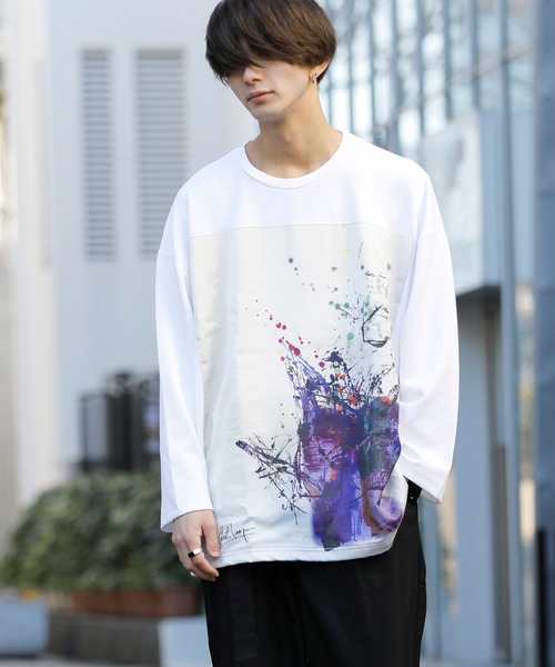 Beno（ビーノ）の「ストレッチR/Tスムース アートデザイン貼付け ルーズシルエット ロングスリーブTEE（Tシャツ/カットソー・メンズ・ライトベージュ/オフホワイト/ラベンダー/ブラック/サックスブルー・FREE）」の2枚目の写真