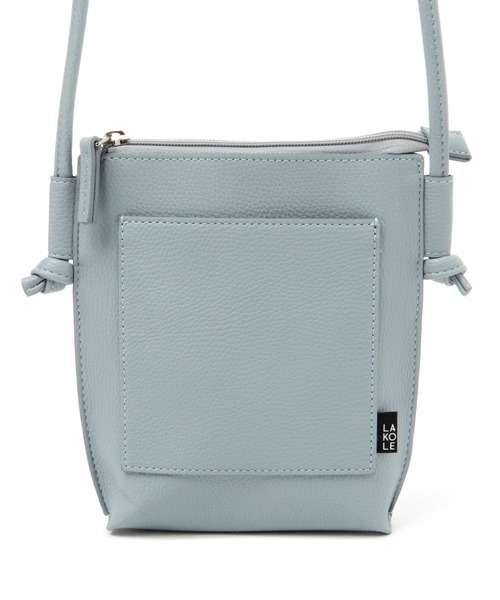 LAKOLE(ラコレ)の「フェイクレザー縦型ミニショルダーバッグ / 939075(ショルダーバッグ・メンズ・サンドグレー/ブラック/ライトブルー・FREE)」の22枚目の写真