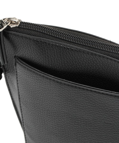 LAKOLE(ラコレ)の「フェイクレザー縦型ミニショルダーバッグ / 939075(ショルダーバッグ・メンズ・サンドグレー/ブラック/ライトブルー・FREE)」の21枚目の写真