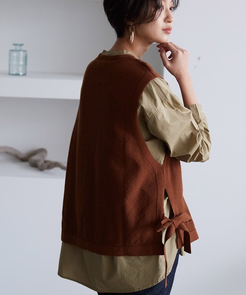 OMNES（オムネス）の「鹿の子コットンニットサイドリボンベスト（ベスト・レディース・ブラック/ネイビー/ブラウン/アイボリー/グリーン系その他・FREE）」の22枚目の写真