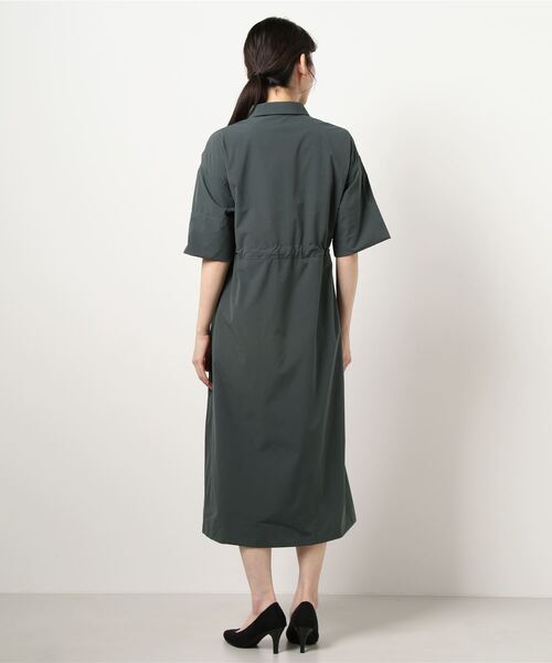 NICOLE white（ニコルホワイト）の「ウエストドロストボックスワンピース（ワンピース・レディース・ブラウン/オフホワイト/グリーン・FREE）」の4枚目の写真