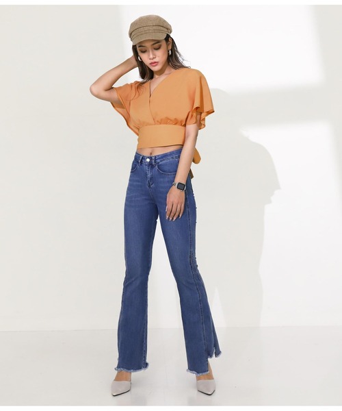 ANAP(アナップ)の「バックリボンカシュクールトップス(Tシャツ/カットソー・レディース・イエロー/ブラック/オフホワイト/グレイッシュベージュ/ライトベージュ・FREE)」の22枚目の写真