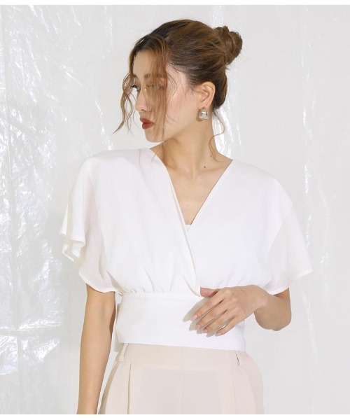 ANAP(アナップ)の「バックリボンカシュクールトップス(Tシャツ/カットソー・レディース・イエロー/ブラック/オフホワイト/グレイッシュベージュ/ライトベージュ・FREE)」の9枚目の写真