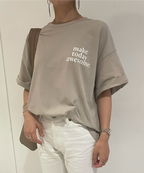 Mila Owen（ミラオーウェン）の「短丈ワイドグラフィックTシャツ