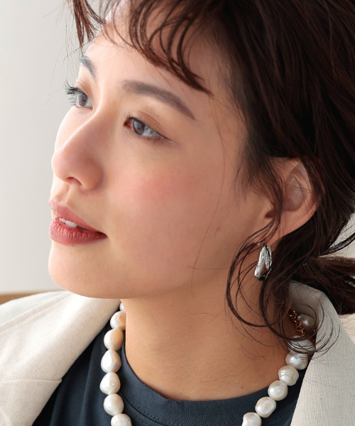 DONOBAN(ドノバン)の「ラウンドフープピアス(ピアス(両耳用)・レディース・ゴールド/シルバー・ONESIZE)」の7枚目の写真