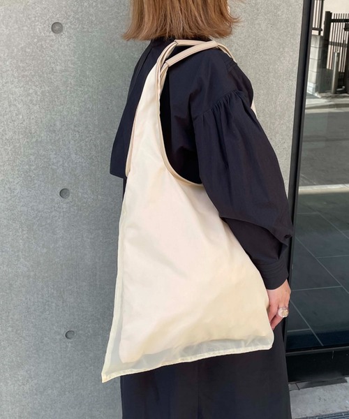 Doux archives(ドゥアルシーヴ)の「シースルーショッパー(ショルダーバッグ・レディース・ブラック/ブラウン/アイボリー・FREE)」の9枚目の写真