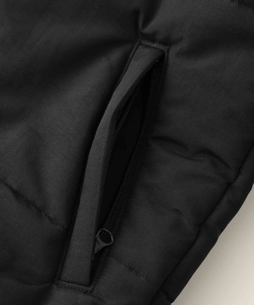 SILAS(サイラス)の「HOODED PUFFER JACKET(ナイロンジャケット・メンズ・ブラック/ネイビー/オリーブ・MEDIUM/X-LARGE/LARGE)」の5枚目の写真