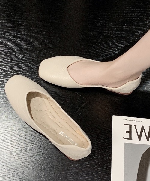 LAC-VERT(ラック・ヴェール)の「カジュアルフラットシューズ(バレエシューズ・レディース・ブラック/ベージュ/アイボリー/ミント・S/M/L)」の2枚目の写真