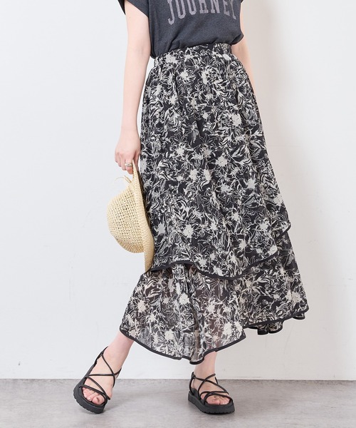 natural couture(ナチュラルクチュール)の「【WEB限定】花柄ランダムヘムパイピングスカート(スカート・レディース・アイボリー/ブラック/ピンク・FREE)」の1枚目の写真