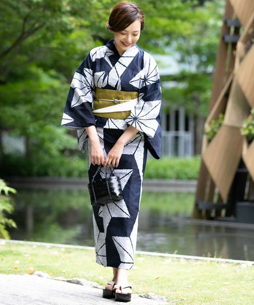 URBAN RESEARCH ROSSO WOMEN（アーバンリサーチ　ロッソ）の「浴衣　麻の葉（浴衣・レディース・ネイビー・FREE）」の2枚目の写真