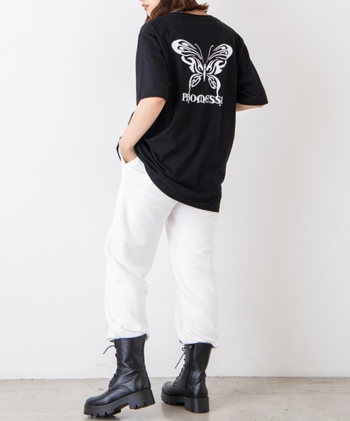 WEGO(ウィゴー)の「WEGO/ButterflyモチーフプリントTシャツ(Tシャツ/カットソー・レディース・ホワイト/ブラック・SMALL/MEDIUM/LARGE/X-LARGE)」の7枚目の写真