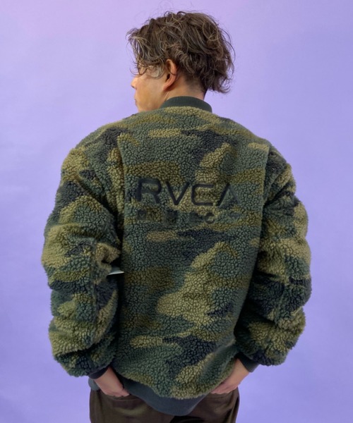 RVCA(ルーカ)の「【ZOZOTOWN限定】RVCA/ルーカ ビッグシルエット リバーシブル ナイロン/ボアジャケット BB042-761(MA-1・メンズ・グリーン/ブラック/ホワイト・S/L/M)」の21枚目の写真