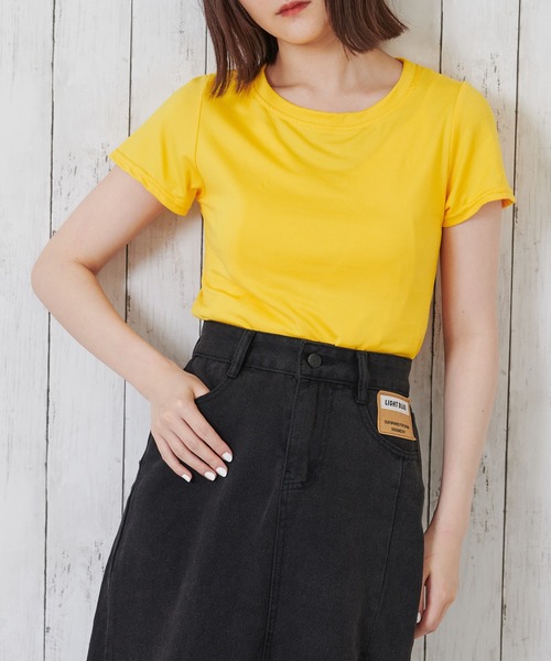 Anuenue（アヌエヌエ）の「レディース クルーネックカラーTシャツ（Tシャツ/カットソー・レディース・ブラック/パープル/レッド/オフホワイト/イエロー/グリーン・FREE）」の5枚目の写真