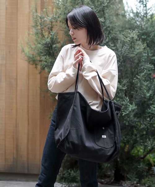 Lee(リー)の「【LEE/リー】カバーオールポケットシンプルトートバッグ(トートバッグ・レディース・ホワイト/ブラック/ブラウン・FREE)」の10枚目の写真
