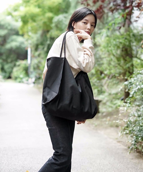 Lee(リー)の「【LEE/リー】カバーオールポケットシンプルトートバッグ(トートバッグ・レディース・ホワイト/ブラック/ブラウン・FREE)」の11枚目の写真