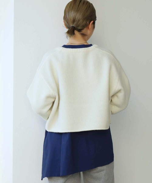 nitca（ニトカ）の「5Gエアーヤーン ショートプルオーバー（ニット/セーター・レディース・ブラック/オレンジ/アイボリー・FREE）」の15枚目の写真