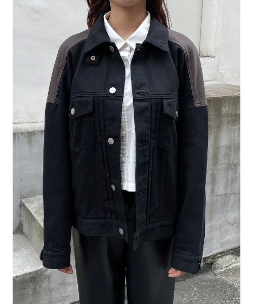 ENVYM（アンビー）の「スウィッチングツイルＪＫ（ミリタリージャケット・レディース・ブラック/アイボリー・FREE）」の3枚目の写真