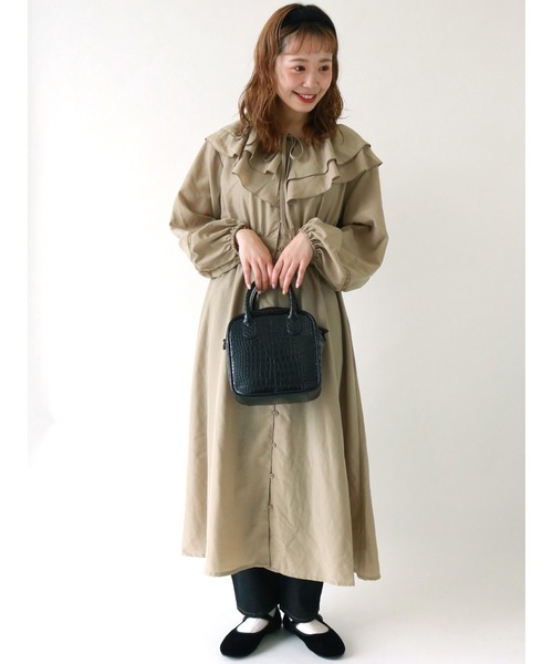 ehka sopo(エヘカソポ)の「ラッフル袖レースワンピース(ワンピース・レディース・ブラック/ベージュ/オフホワイト・フリ-)」の3枚目の写真