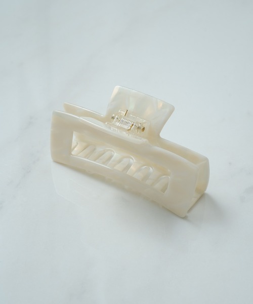 Kastane（カスタネ）の「ワイドスクエアヘアクリップ（バレッタ/ヘアクリップ・レディース・アイボリー/ブラウン/ブルー/その他/ブラック・FREE）」の18枚目の写真