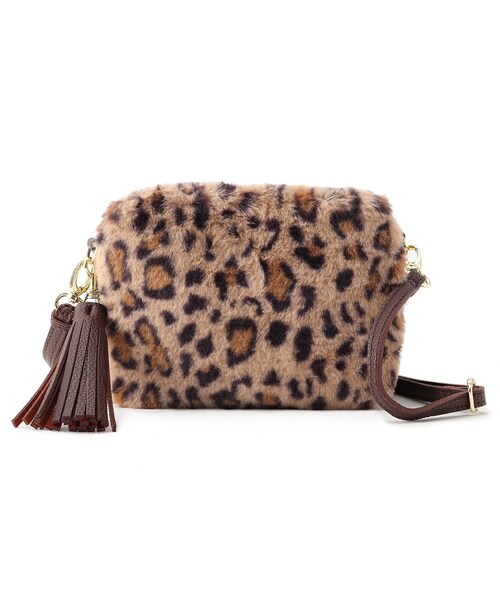 DRESKIP（ドレスキップ）の「◆フェイクファーキューブショルダー（ショルダーバッグ・レディース・チャコールグレー/ブラウン系その他/ライトベージュ/ブラック系3/ブラウン系1/アイボリー・00）」の10枚目の写真